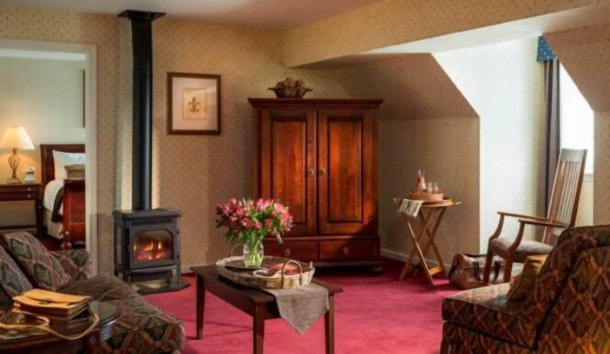 The & 4* Essex